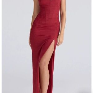 Elegant Red Evening Gown